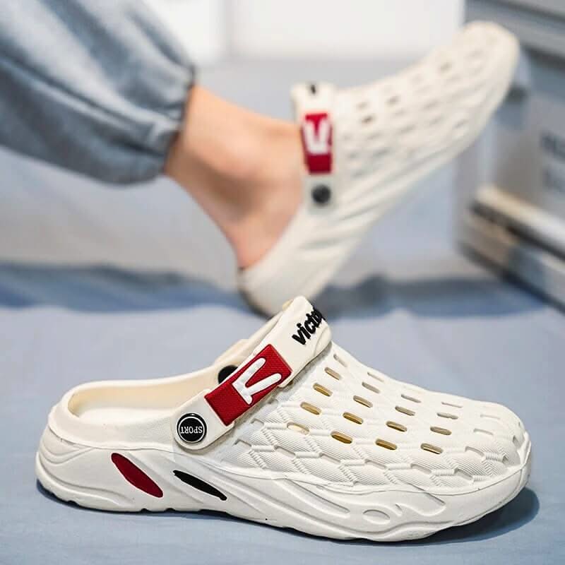ARTHUR | Clogs with adjustable strap