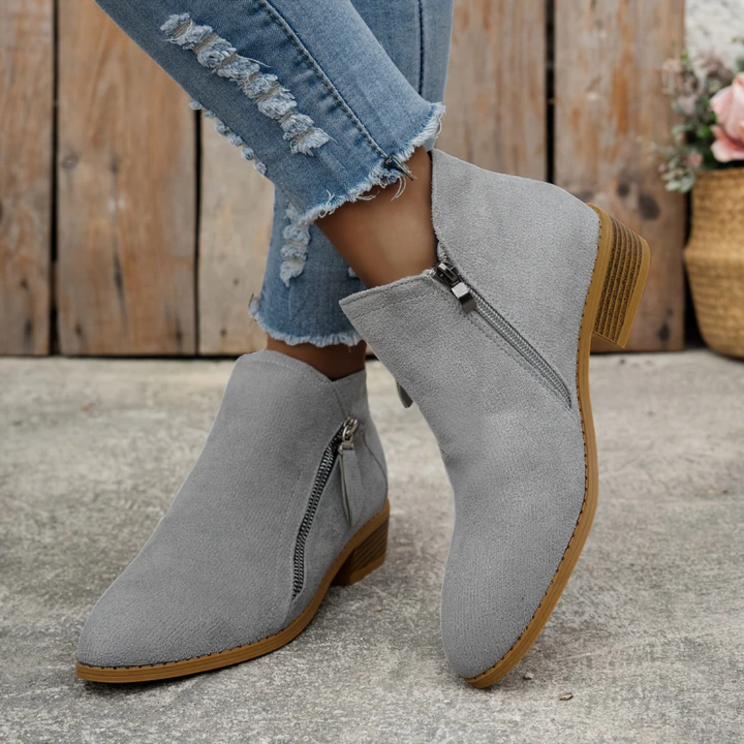 CALVERA | Boots with block heel