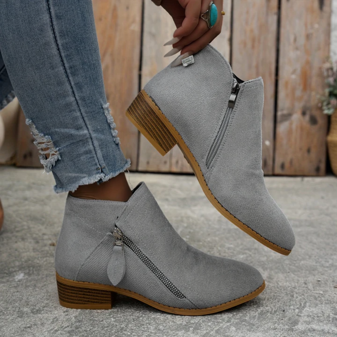 CALVERA | Boots with block heel