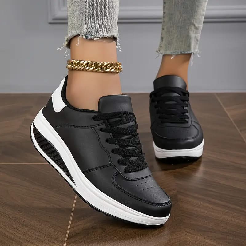 CHLOE | Platform lace-up sneakers