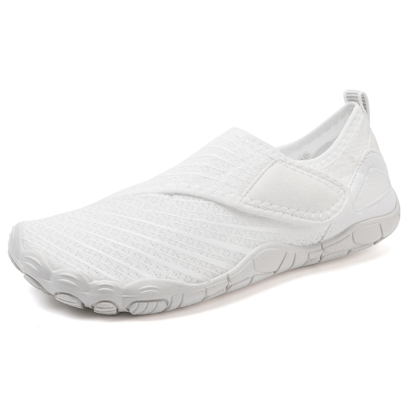 SOLYN | Slip-on shoe with mesh detailing