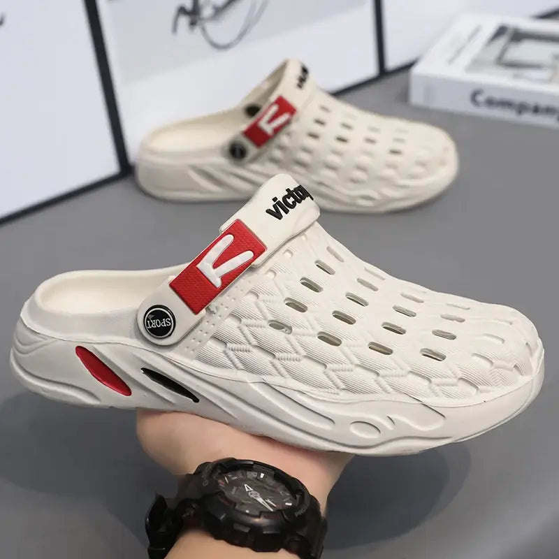 ARTHUR | Clogs with adjustable strap