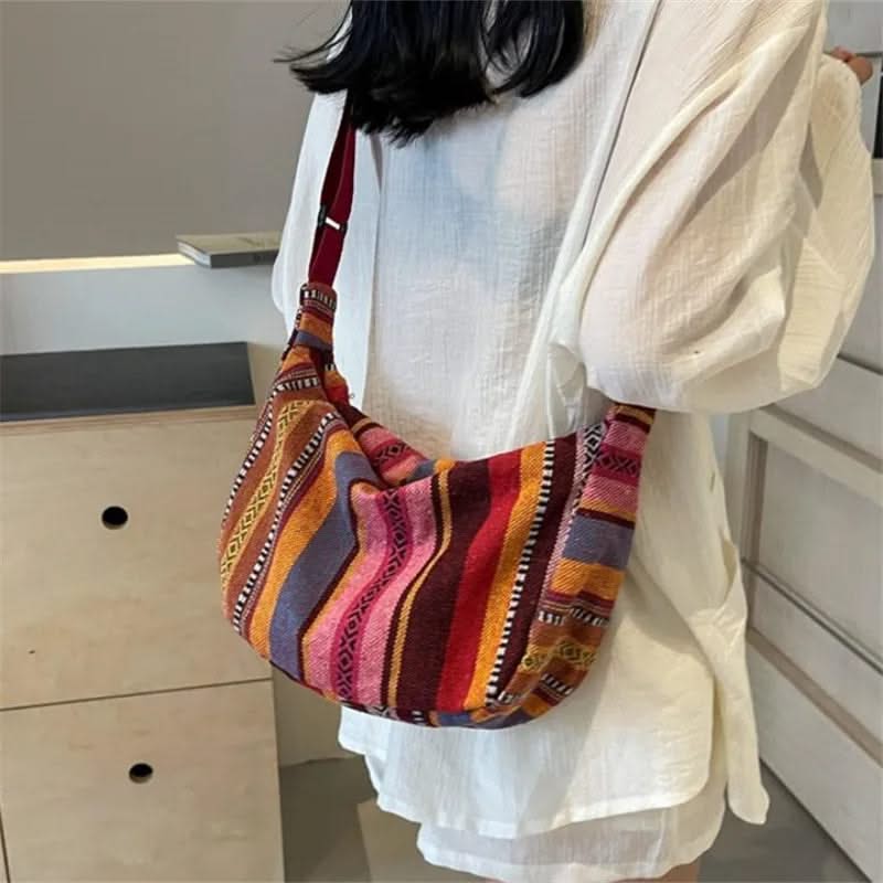 FLORENCE | Crossbody bag with tribal pattern