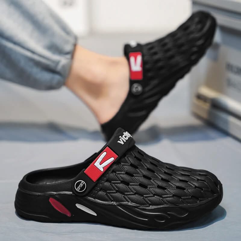 ARTHUR | Clogs with adjustable strap