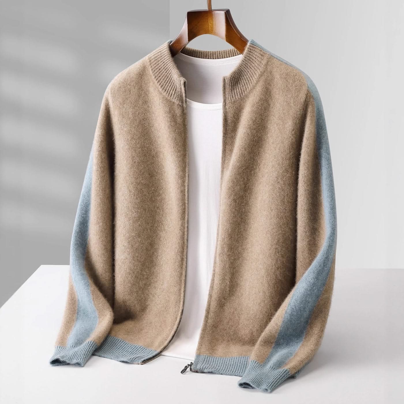 FERRARA | Zip-through cashmere jacket