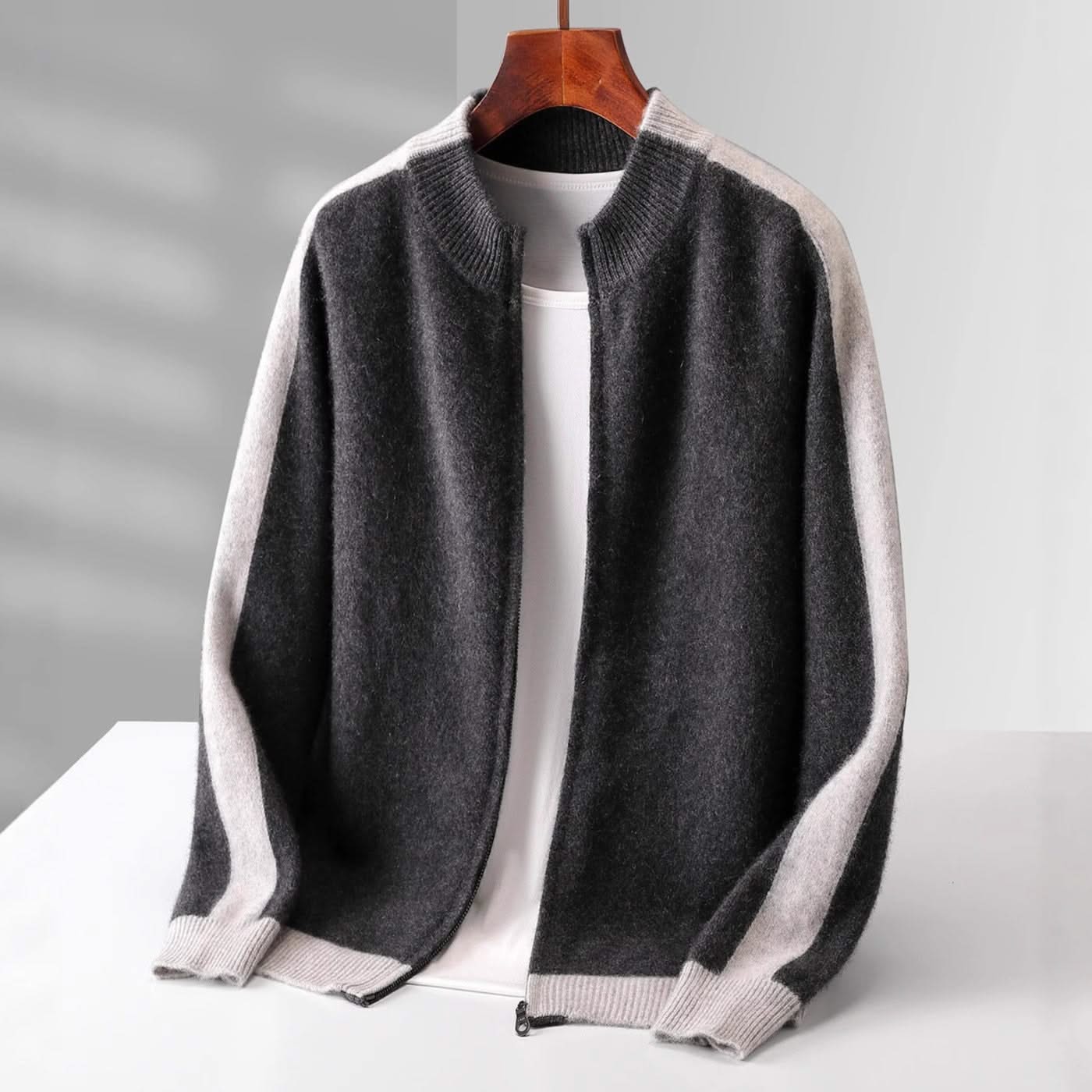 FERRARA | Zip-through cashmere jacket