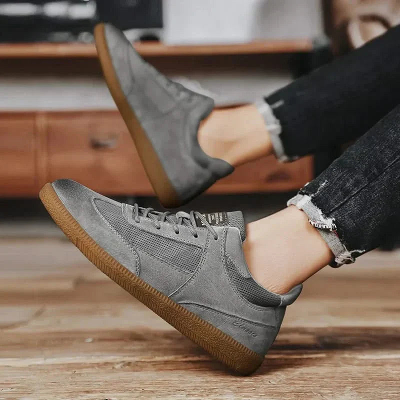 CALVINO | Leather sneaker with stitch detailing