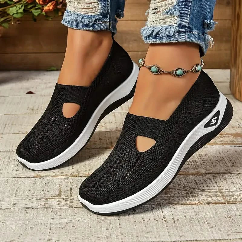 ELARA | Sneaker with orthopedic sole