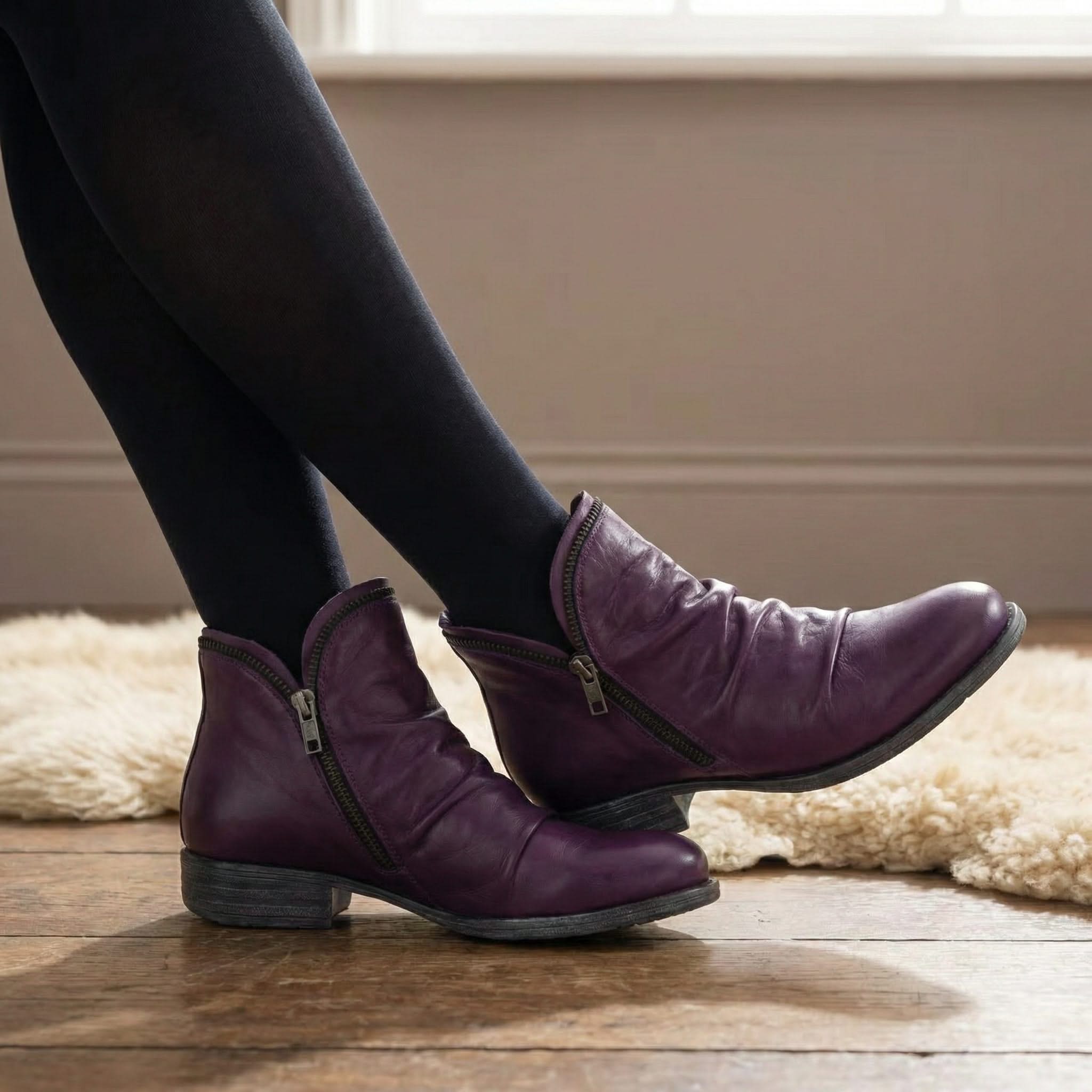 MELINDA | Leather boots with orthopedic sole