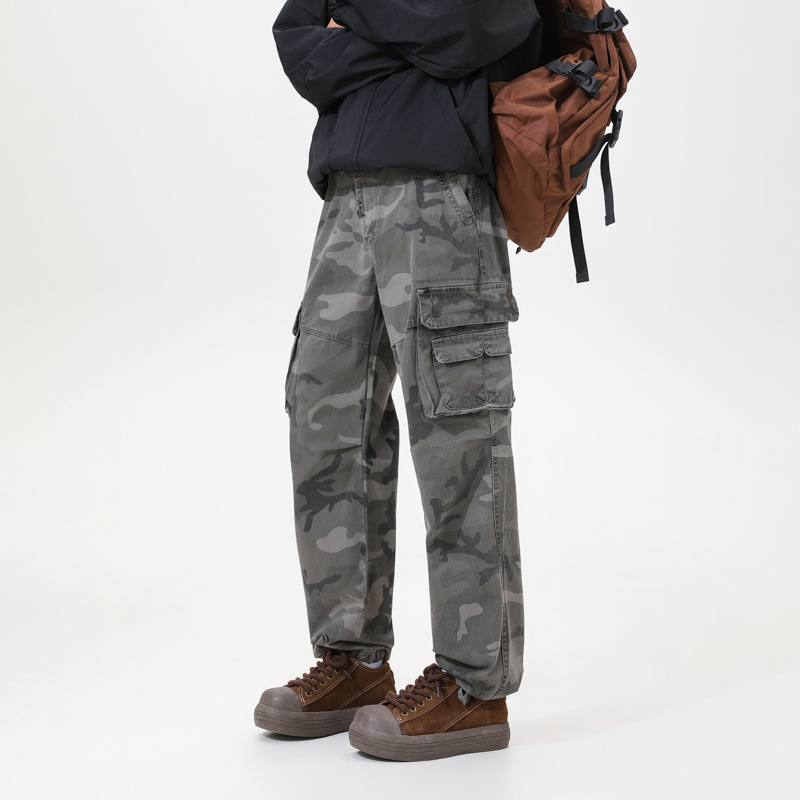 ZAYNE | Cargo trousers with camo print
