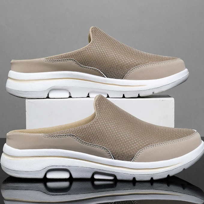 BROOKS | Slip-on sneaker slide