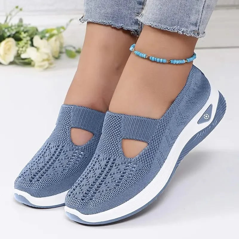 ELARA | Sneaker with orthopedic support