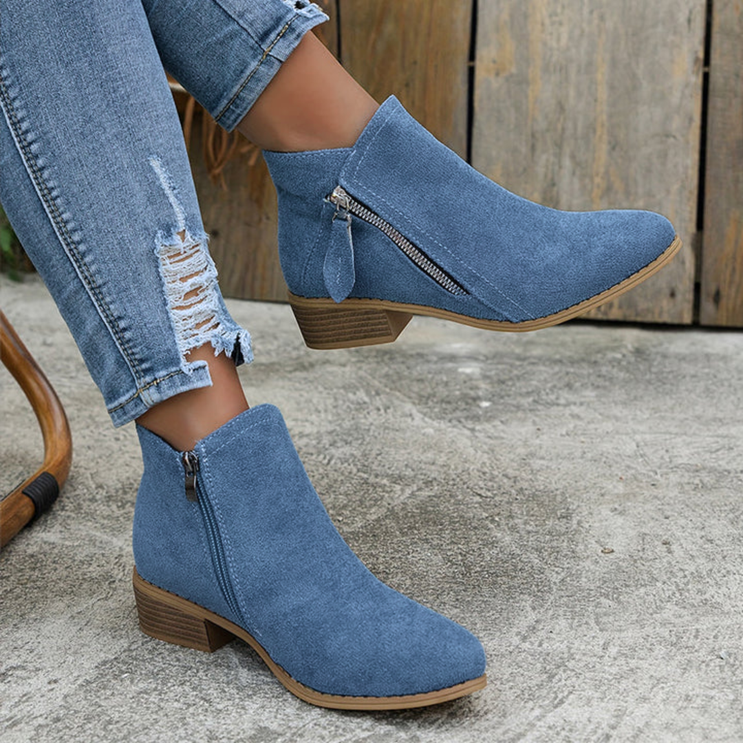 CALVERA | Boots with block heel