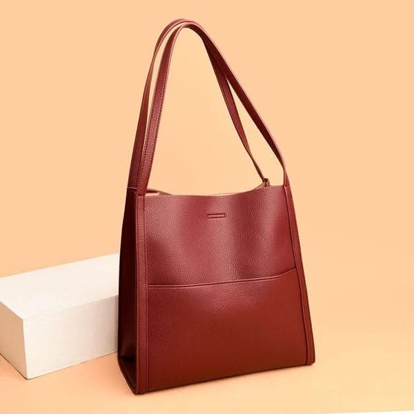 CLARA | Leather shoulder bag