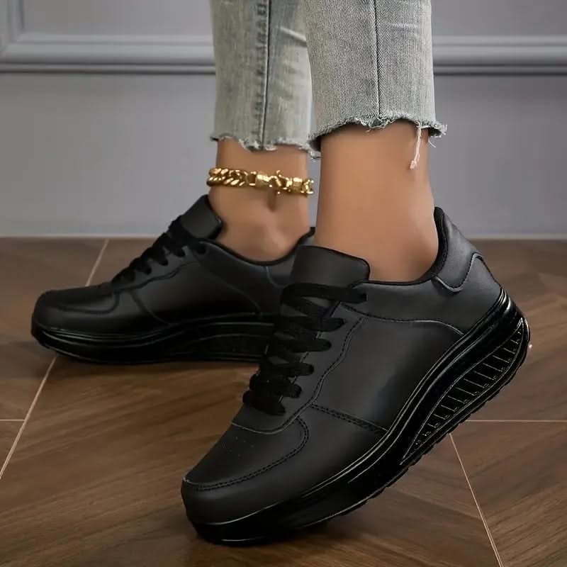 CHLOE | Platform lace-up sneakers