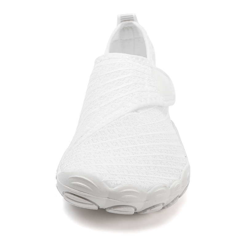 SOLYN | Slip-on shoe with mesh detailing