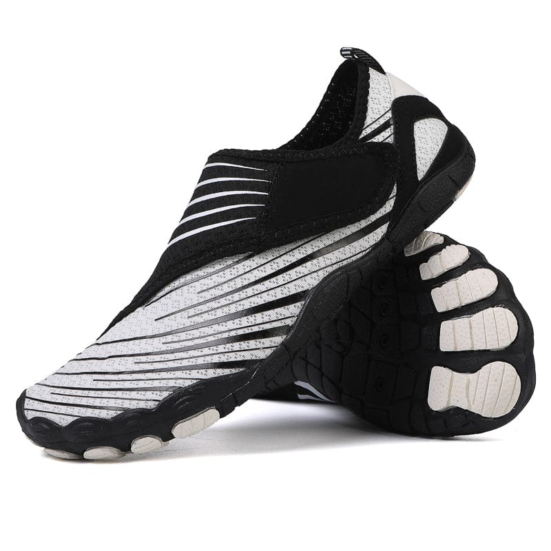 SOLYN | Slip-on trainer with ribbed detailing