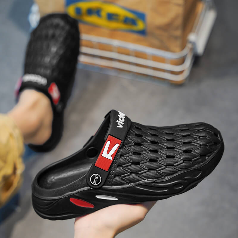 ARTHUR | Clogs with adjustable strap