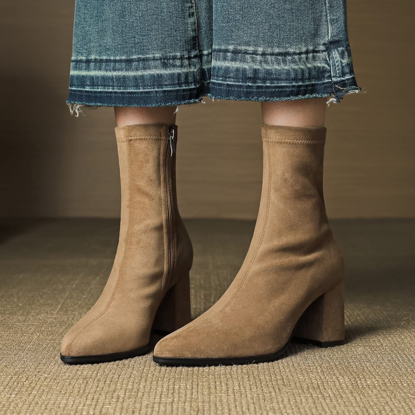 SIENNA | Ankle boots with block heel