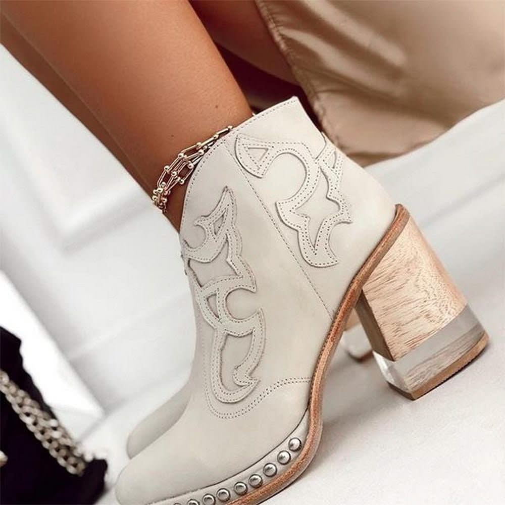 AMALYNNE | Ankle boots with embossed detail