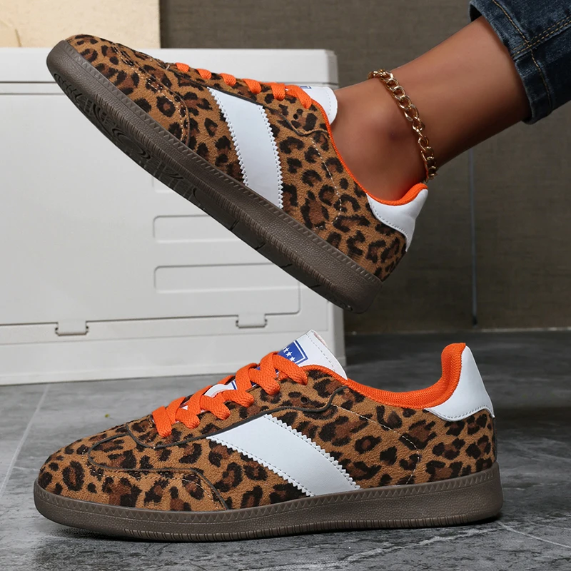 NOVA | Sneaker with leopard-print suede