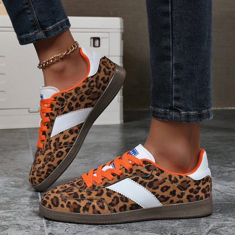 NOVA | Sneaker with leopard-print suede