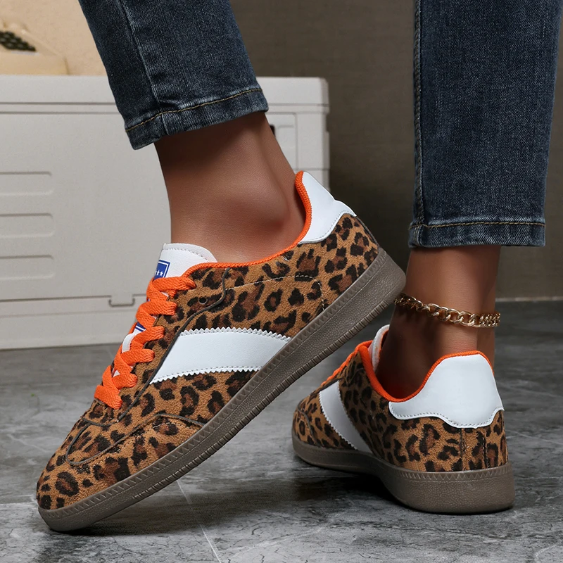 NOVA | Sneaker with leopard-print suede