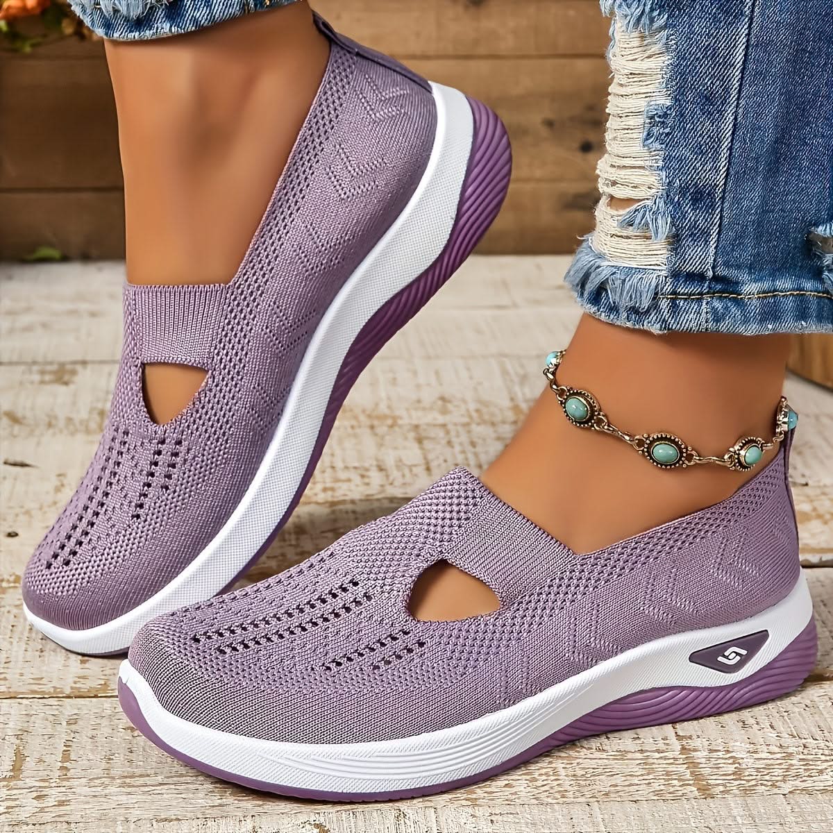 ELARA | Sneaker with orthopedic support