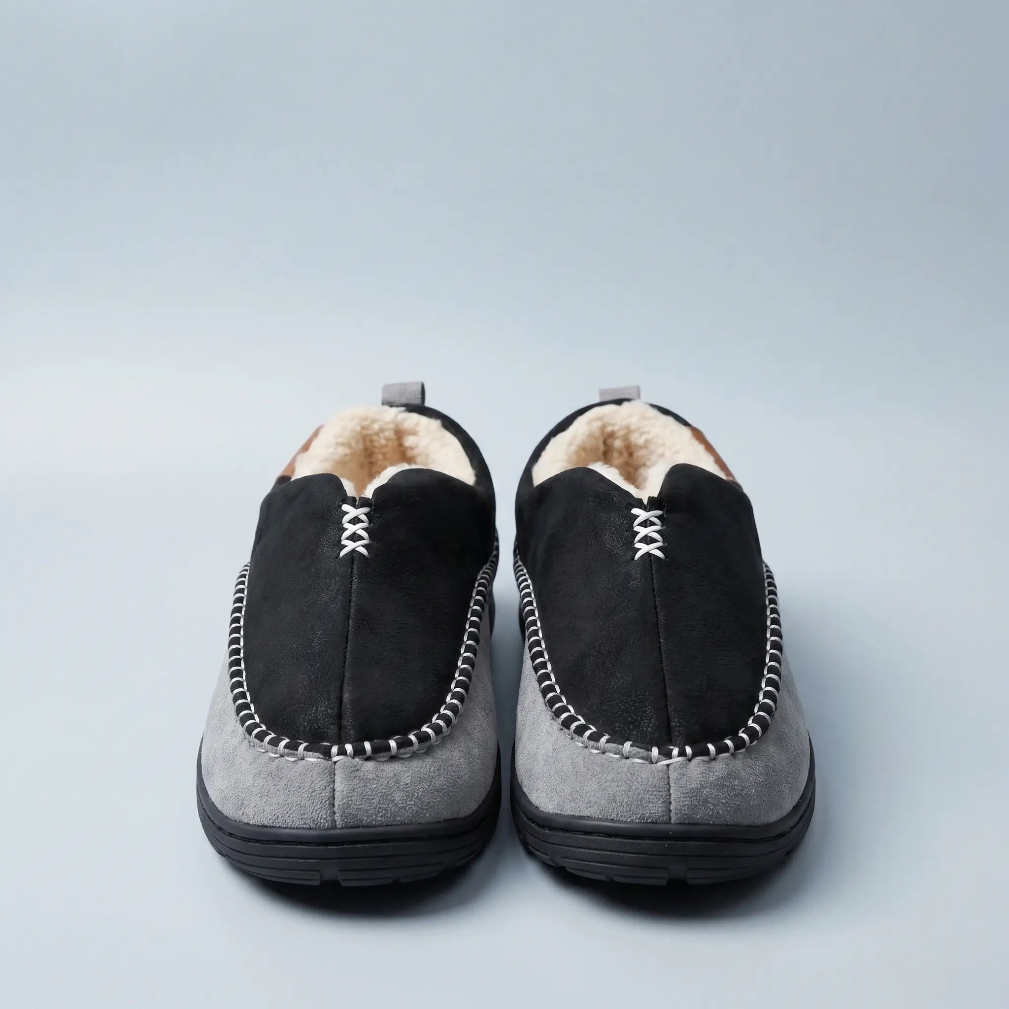 THREDBO | Fleece-lined slip-on moccasin