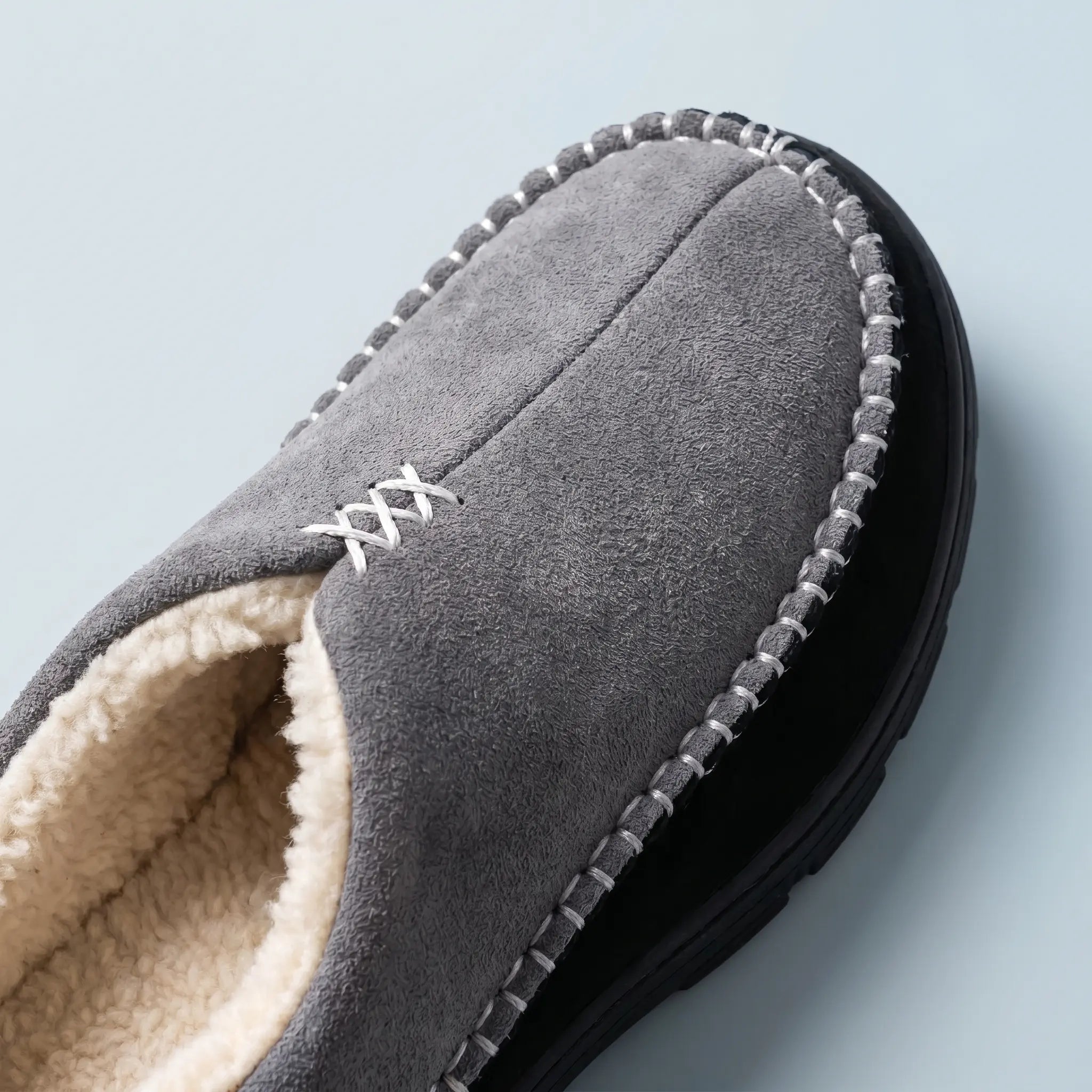 THREDBO | Fleece-lined slip-on moccasin